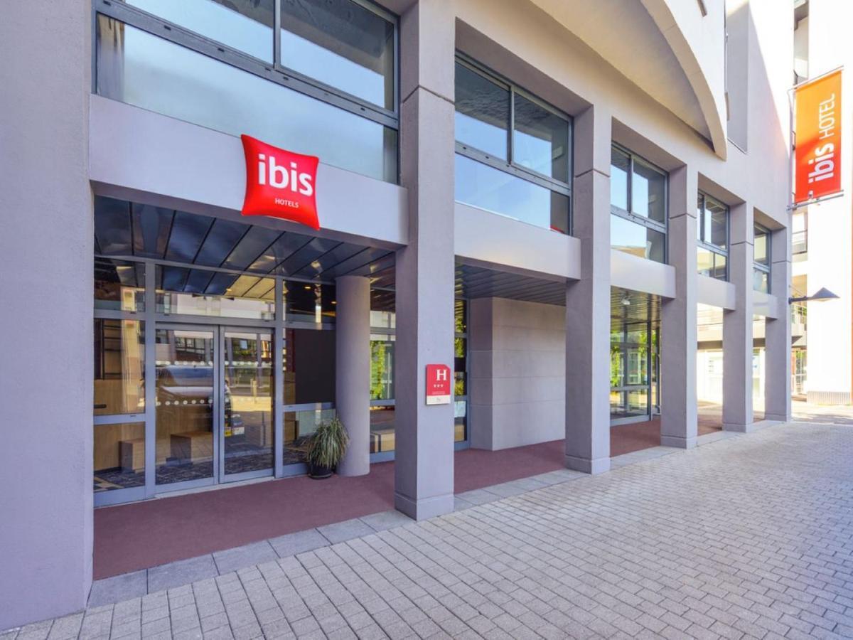 Ibis Annecy - Cran-Gevrier Hotel Buitenkant foto