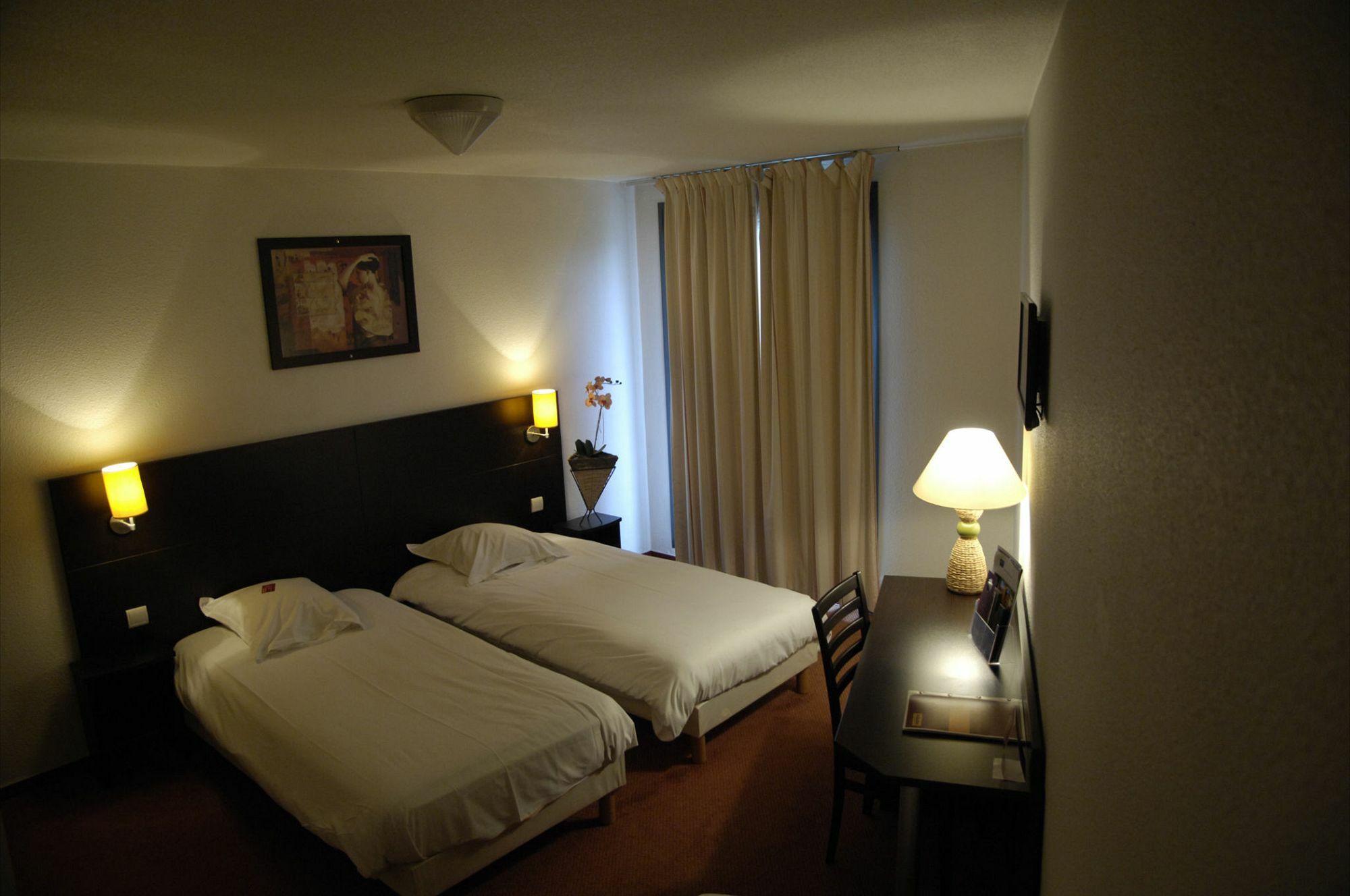 Ibis Annecy - Cran-Gevrier Hotel Buitenkant foto