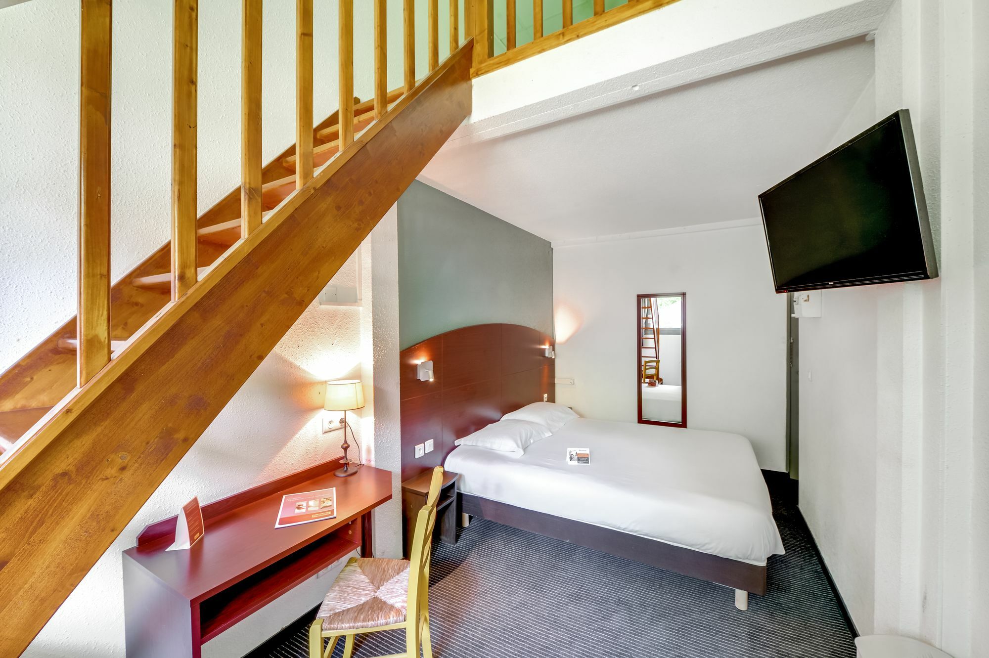 Ibis Annecy - Cran-Gevrier Hotel Buitenkant foto